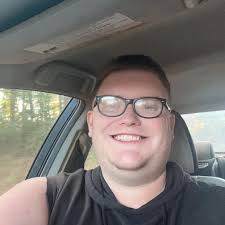 BEN 10 COULD BEAT SUPERMAN...KEVIN 11 IS ALSO PRETTY DANGEROUS OPPONENT FOR  SUPERMAN.