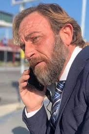 Le immagini hot e l'accusa: "Quelle foto? Mi hanno drogato". La denuncia di  un imprenditore