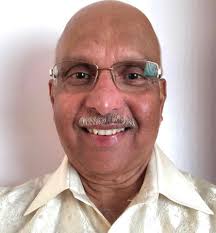 Sss meri maa forever. She never fails to nourish s us n hr lovely feets to  d bowed heads forever. AMBE AMBE AMBE JAGADAMBE MAHALASAAMBE FOREVER DIASS.  GDY N HR LOVELY FEETS