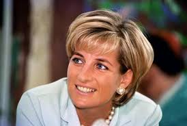 Mesmo 20 anos da morte da princesa diana num acidente de carro em paris, ela continua sendo lembrada como um ícone de elegância e como uma personalidade cujo carisma conquistou o mundo. Revelada Causa Da Morte Da Princesa Diana Era Um Ferimento Minimo