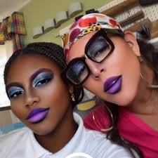 Jody Starr One of our loyal Customer love our Turkey leg /food and always  introducing new people to try it we did the catering for a gathering with  friends ￼ Thank you