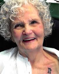 Ladonna Hansen's Instagram, Twitter & Facebook