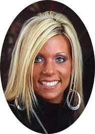 Gina Elmore's Instagram, Twitter & Facebook