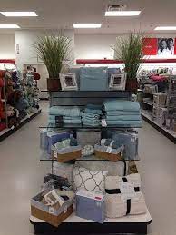 Tj Maxx Endcaps Store Decor Home Goods Store Home Decor Store