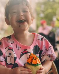 Whitley Lyons (@whitley.lyons) • Instagram photos and videos