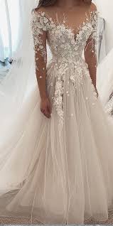 Seduisante Tulle Jewel Decollete A Ligne Robes De Mariee Avec Appliques En Dentelle Et Fleur In 2020 Ball Gowns Wedding Wedding Dresses Lace Wedding Dresses Satin