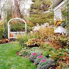 20 Amazing Plants That Ll Repel Mosquitoes And Other Pests Small Backyard Ideas Herb Garden Ideas Diy Garden Idea Fall Plants Autumn Garden Diy Herb Garden