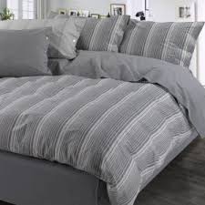 Homelook.it è una grande piattaforma per interior design in italia che facilita la ricerca dei mobili, accessori e complementi d'arredo. Copripiumino Mini Guida All Utilizzo Govina Biancheria Per La Casa