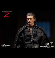 Antonio banderas makes for a superb zorro, anthony hopkins is brilliant as his mentor, and thoroughly enjoyed this film. Zorro Aus Dem Film The Mask Of Zorro Von Blitzway Antonio Banderas Sixth Scale Reihe