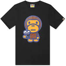 As you can see, the label's famous shark mouth is stamped across the front with baby milo. A Bathing Ape 1st Camo Big Baby Milo Tee A Bathing Ape Kids