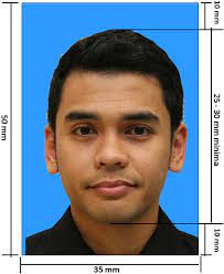 Passport photo must be in the size of 50 x 35 mm with a white background. Make Malaysia Passport Blue Background Photo Online With 35x50 Mm 3 5x5 0 Cm Size And Requirements