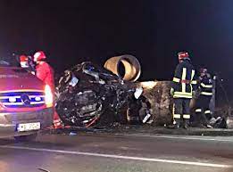 Este vorba despre o coliziune între un microbuz de update 2! De UltimÄ OrÄ Accident Rutier Mortal La Traian Romanul Financiar