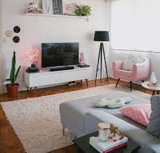 As cores neutras devem ser a base para a decoração de sala de estar. 5 Dicas Para Decorar Uma Sala De Estar Pequena De Forma Simples Blog Madesa Moveis