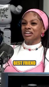 Jess Hilarious' best friend catching strays 😩🤣🤣