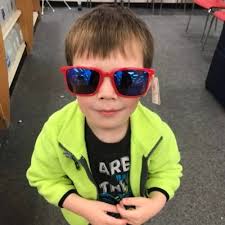 Kellen Derek Mallard (@KellenDerek)