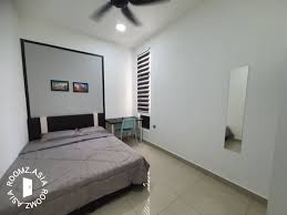 Daily new rooms, studios and apartments placed by roommates and landlords. Suriamas Apartment Johor Room For Rent