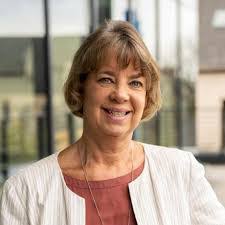 Michelle Olszewski's Instagram, Twitter & Facebook