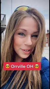 Sarah Eggert's Instagram, Twitter & Facebook