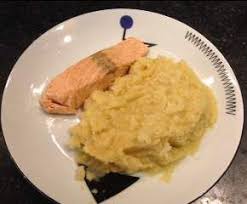 Lachs Mit Selleriepuree Rezept Selleriepuree Rezept Rezepte Lebensmittel Essen