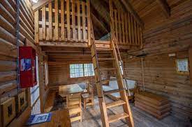 Four seasons property management offers a wide variety of lake of the ozarks vacation rental and long term property options around the lake in central missouri. Lodging Missouri State Parks