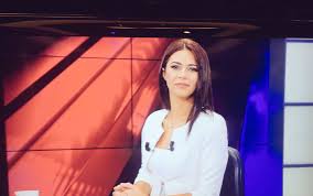 Ntv, cnn türk ve kanal d'nin demirören grubu'na satılmasının ardından iki başarılı haber spikerini kanal d'ye ve cnn türk'e kaptırmıştı. Buse Yildirim On Twitter 19 30 Da Ana Haber Bulteniyle Karsinizdayiz
