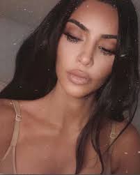 And while pink blushes and soft bronzes work, apricot tones like you see here on the. Pin On Motd
