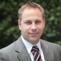 Dennis Schauer's Instagram, Twitter & Facebook