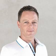 Dr. med. David Reinhardt