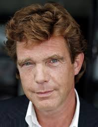 He is a producer and writer, known for gooische vrouwen ii (2014), voice of usa (2011) and gooische vrouwen (2011). John De Mol Jr 24 04 1955 Nederlands Mediamagnaat Zoon Van Voormalig Zanger John De Mol Sr En Broer Van Linda De Mol Acteurs Bijzondere Mensen Zangers