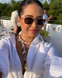 Tamara Rocha（@tamararocha00）的照片· 2023年3月20日