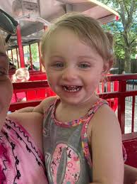How to get free tickets for kindergarten and preschool children at  Dollywood?