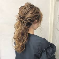 ポニーテールは高めもかわいい アレンジで簡単に印象チェンジ hair 長いポニーテール およばれ ヘアスタイル 髪型