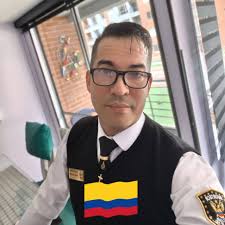 Putting something really special together. Haciendo algo muy especial con  @evancraft and #SeanCook @cookiemonsta09 #ingridrosario #evancraft