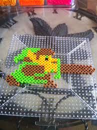 8 Bit Link With Wooden Sword Crafts Perler Patterns Wooden Sword