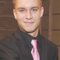 West Kelowna teen sitting