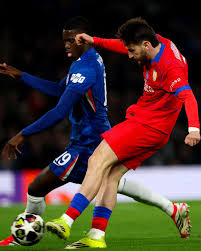 Khvicha Kvaratskhelia picking up where he left off against Chelsea, scoring six minutes into the second leg ⚡️