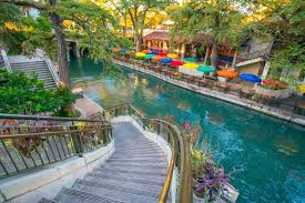It's also home to some of san antonio's finest restaurants. 5 Awesome Things To Do On Riverwalk San Antonio Winetraveler