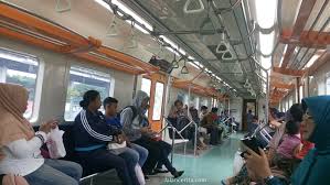 Onani dalam islam telah jelas hukumnya. Akhir Pekan Di Stasiun Tanjung Priok Jalancerita