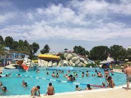Como espetáculo não agrada a todos, mas em montemor há registos de touradas desde o século xv. E Mais Um Mergulho Foto De Piscinas Municipais De Montemor O Novo Montemor O Novo Tripadvisor