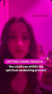 Kara Looney was Sara's first Kundalini Yoga Teacher, through her website  (karalooney.com). Her powerful classes online were what began Sara's  Kundalini Awakening. Kara shares about her life journey, how she was a