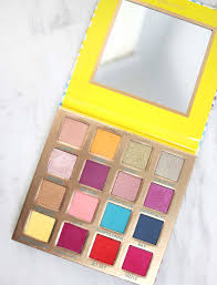 Swatches Bh Cosmetics Summer In St Tropez Palette Slashed Beauty In 2020 Bh Cosmetics Beauty Products Drugstore Budget Beauty Blog