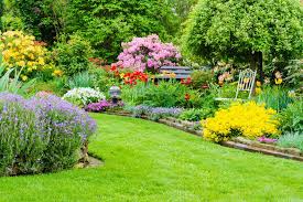 Die terrasse ist der hauptsitzplatz der meisten gärten und dient im sommer oft als zweites wohnzimmer. Garten Gestalten Diese 4 Aspekte Sind Wichtig