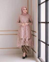 Jun 05, 2021 · tile. 5 Model Kebaya Merah Muda Anti Pasaran Di 2020 Adakah Yang Sama Dengan Punyamu