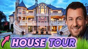 Ein kleines haus am strand besitzt. Adam Sandler House Tour 2020 La And Malibu Mega Mansions Youtube
