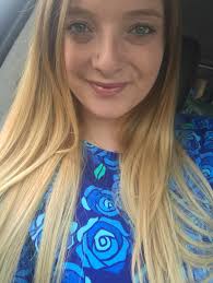 Gold champagne maternity clothing for trade