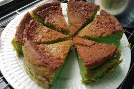 Salah satu kuih tradisional terengganu yang hampir menyamai kuih gula melaka).kuih ini senang didapati ketika bulan ramadhan yang mana menjadi salah satu hidangan untuk berbuka. 10 Kuih Tradisional Yang Sering Dilupakan Melakakini