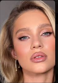 I am seeking a professional makeup artist near New Orleans available