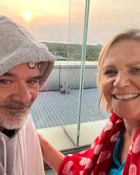 Beth Morales (@bethmorales) • Instagram photos and videos