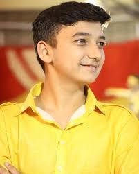 Avi Trivedi's Instagram, Twitter & Facebook