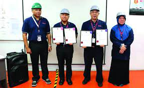 Savesave isuzu hicom malaysia sdn bhd effective period 2011. Isuzu Hicom Malaysia Gets Prestigious Iso Certifications